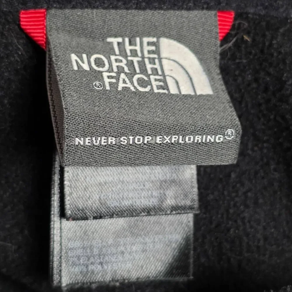 The North Face Men’s Large Black Quarter Zip Pullover